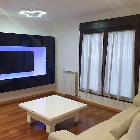 サラゴサCentro Aparcamiento Gratuito Al Lado Del Pilarアパートメント エクステリア 写真