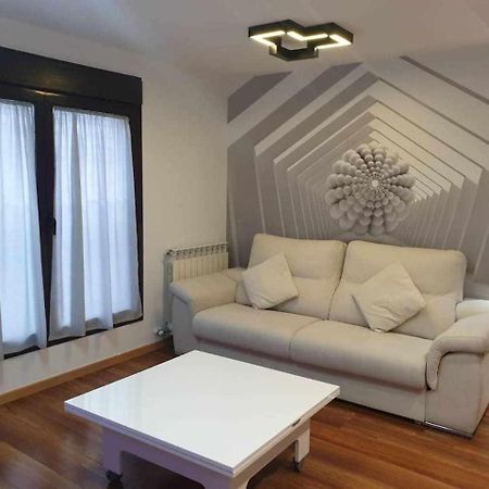 サラゴサCentro Aparcamiento Gratuito Al Lado Del Pilarアパートメント エクステリア 写真